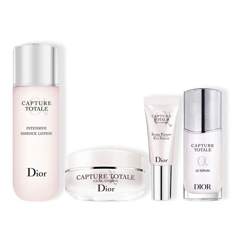 Cofanetto viso Dior con 4 prodotti skincare Capture Totale 